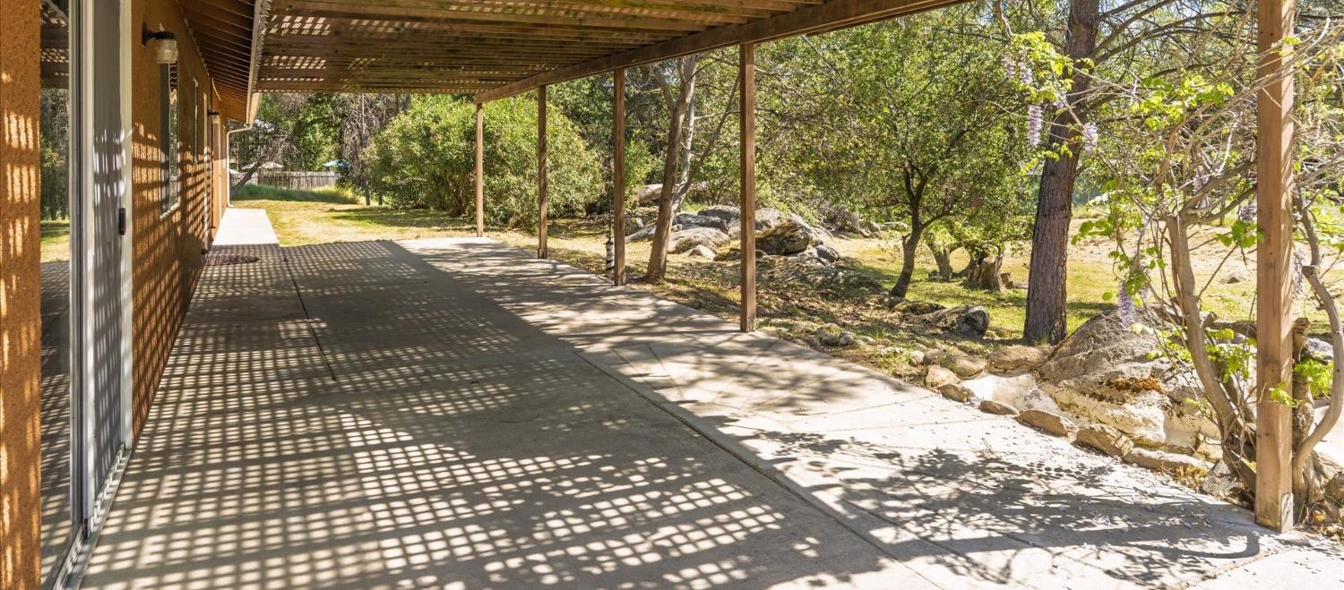 31200 Revis Road Coarsegold, CA 93614 - Photo 25 of 30 Gallery Image 25