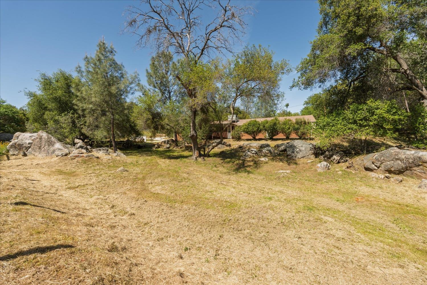 31200 Revis Road Coarsegold, CA 93614 - Photo 26 of 30 Gallery Image 26