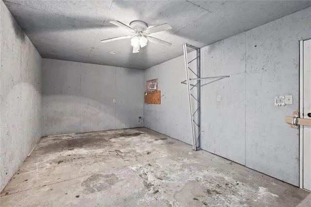 $299,000 | 27219 Highway 2, Freeman, MO 64746