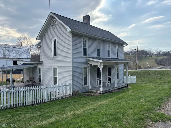 $220,000 | 10602 National Road Southeast, Thornville, OH 43076