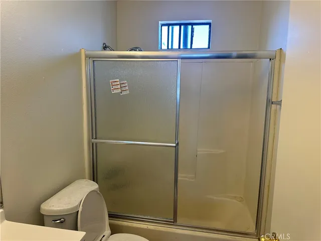 $2,250 | 221 West Linda Vista Avenue, Unit 204, Alhambra, CA 91801