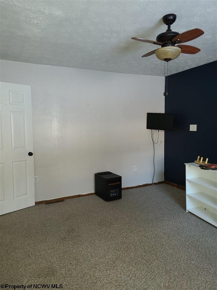 2607 South Teter Creek Road Montrose, WV 26283 - Photo 7 of 22 Gallery Image 7