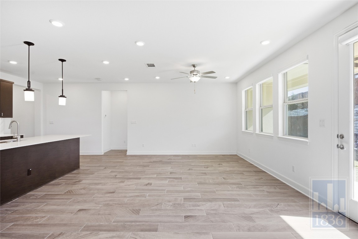 19312 Fernando Trail Austin, TX 78738 - Photo 8 of 31