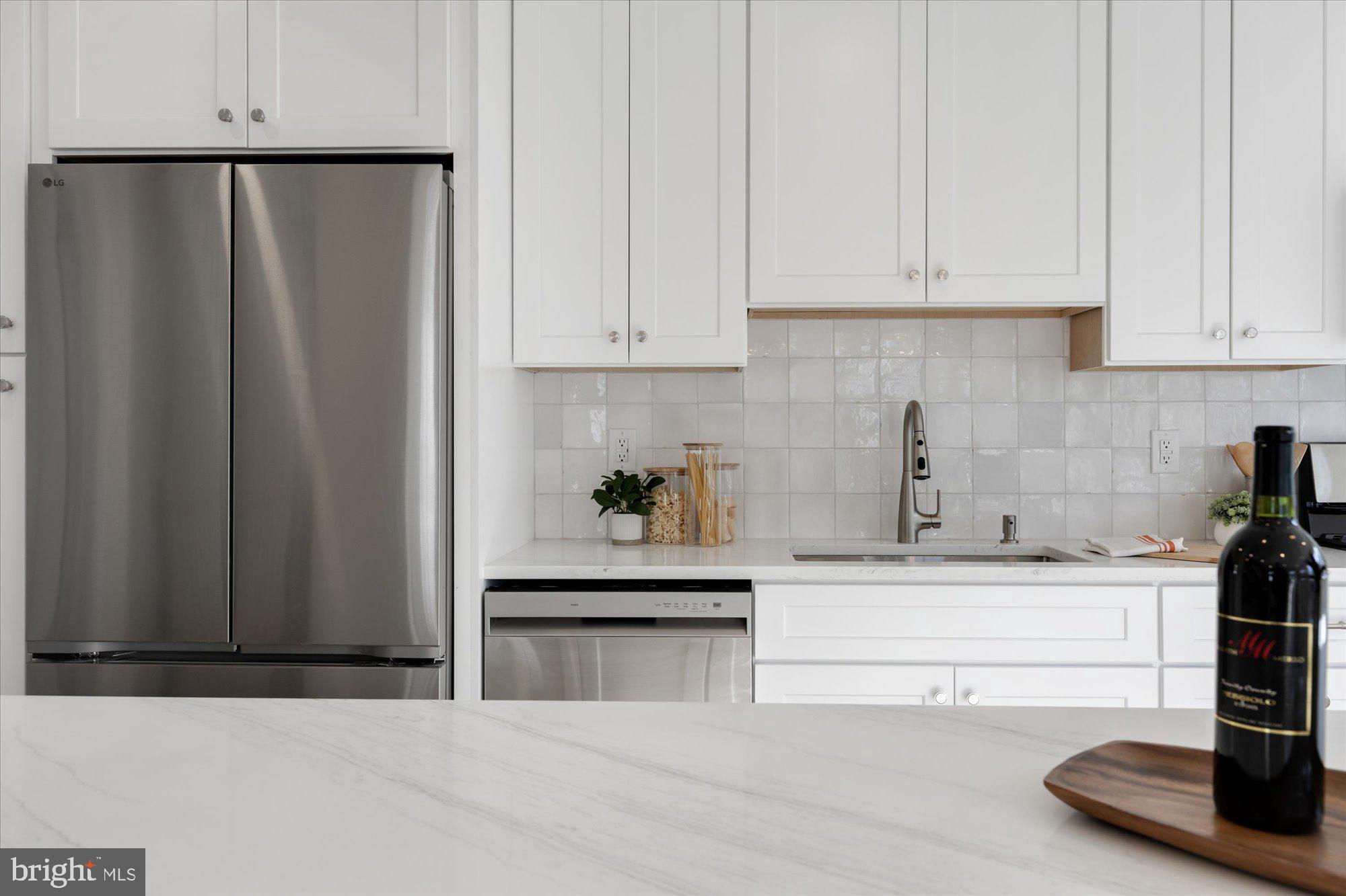 3254 Gunston Road Alexandria, VA 22302 - Photo 12 of 37