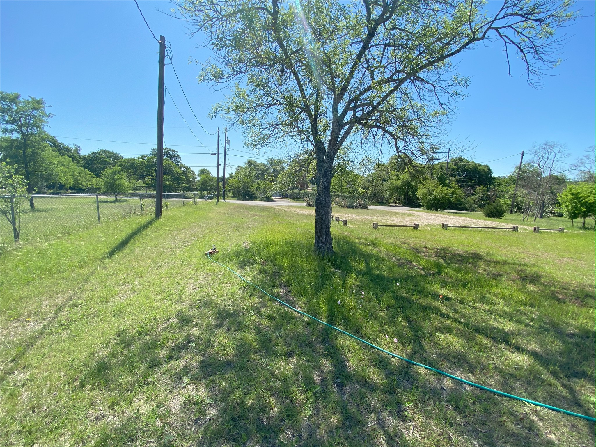 4806 Pecan Springs Road Austin, TX 78723 - Photo 16 of 20
