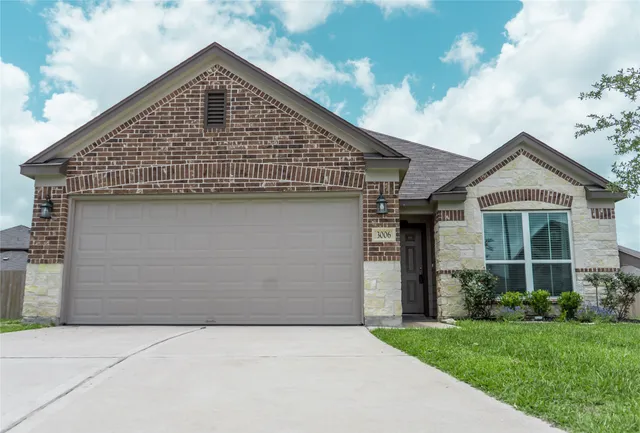 $2,000 | 3006 Tandem Court, Rosenberg, TX 77471
