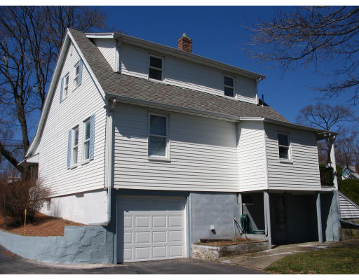 7 Davis Road Beverly, MA 01915 - Photo 2 of 5 Gallery Image 2