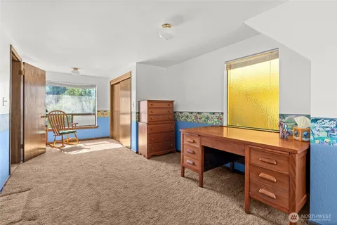 $999,000 | 1706 South Sunset Drive, Tacoma, WA 98465