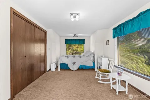 $999,000 | 1706 South Sunset Drive, Tacoma, WA 98465