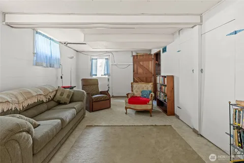 $999,000 | 1706 South Sunset Drive, Tacoma, WA 98465