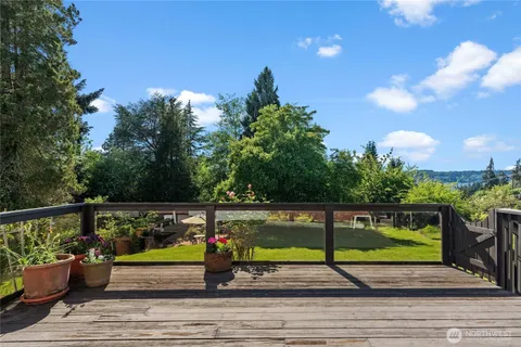 $999,000 | 1706 South Sunset Drive, Tacoma, WA 98465