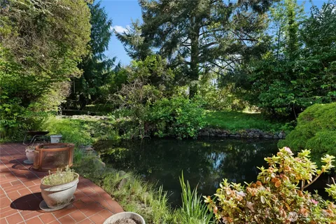 $999,000 | 1706 South Sunset Drive, Tacoma, WA 98465