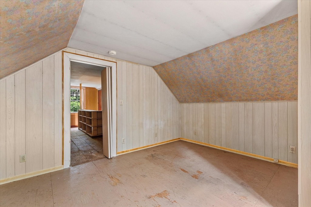 482 Cooper Road Northbridge, MA 01534 - Photo 22 of 33 Gallery Image 22