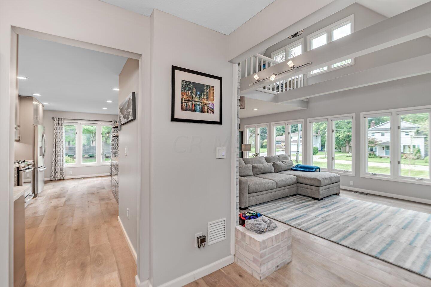 350 Carpenter Road Gahanna, OH 43230 - Photo 4 of 47