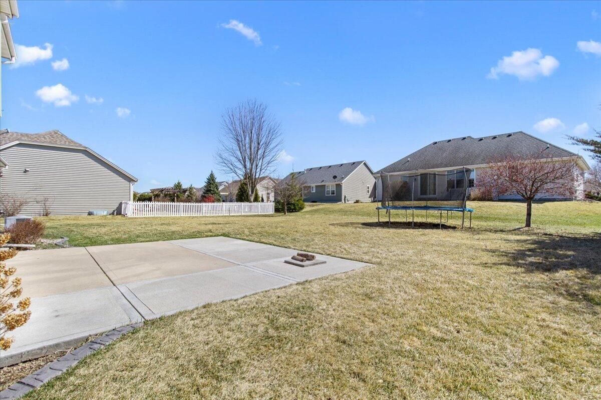 1711 Cloverview Street West Bend, WI 53095 - Photo 38 of 38 48-Cloverview St-48