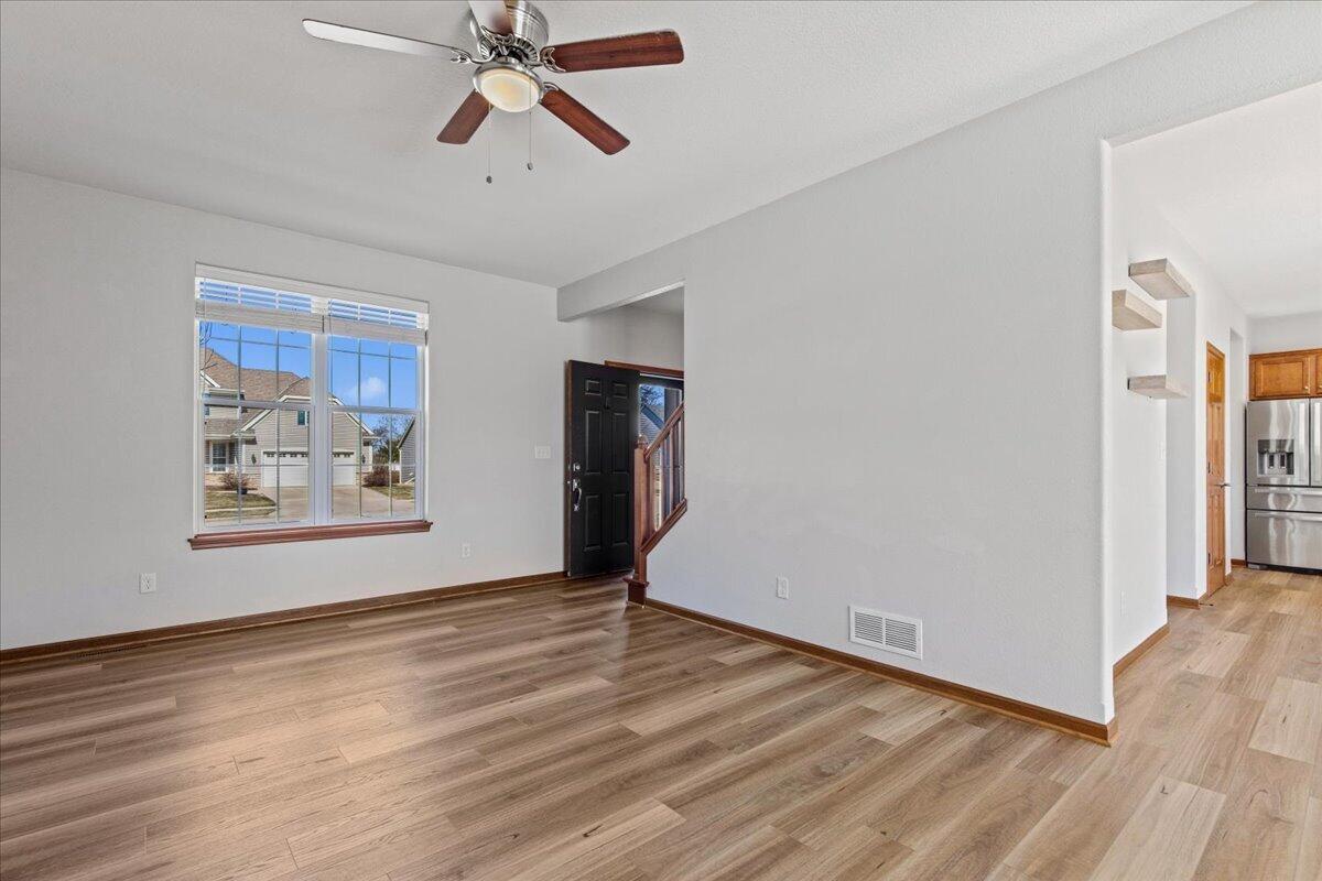 1711 Cloverview Street West Bend, WI 53095 - Photo 5 of 38 07-Cloverview St-7