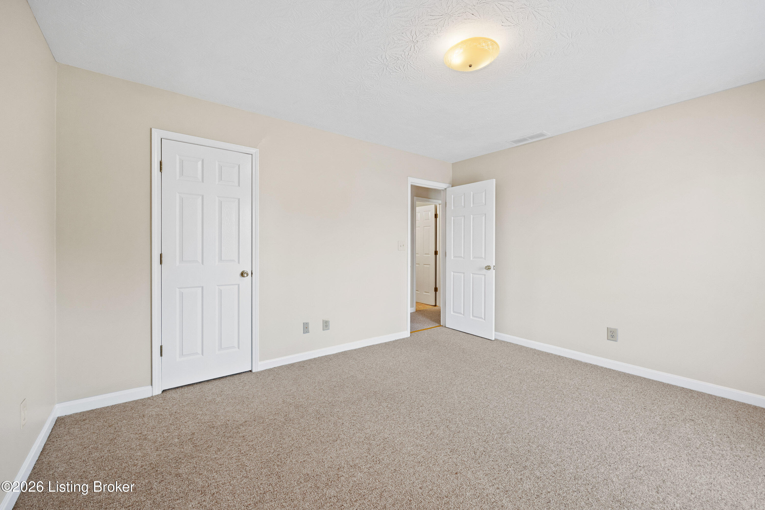 1018 Floyds Fork Road Shepherdsville, KY 40165 - Photo 19 of 30 020