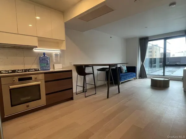 $2,900 | 14449 Northern Boulevard, Unit 208 | Downtown Flushing