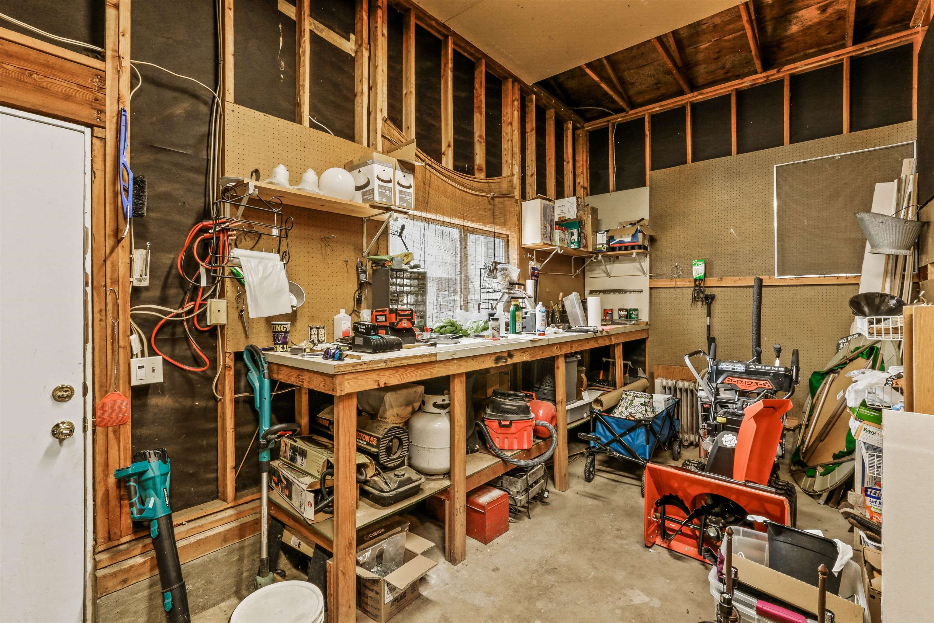 40540 Lakeside Road Loon Lake, WA 99148 - Photo 26 of 30 Gallery Image 26