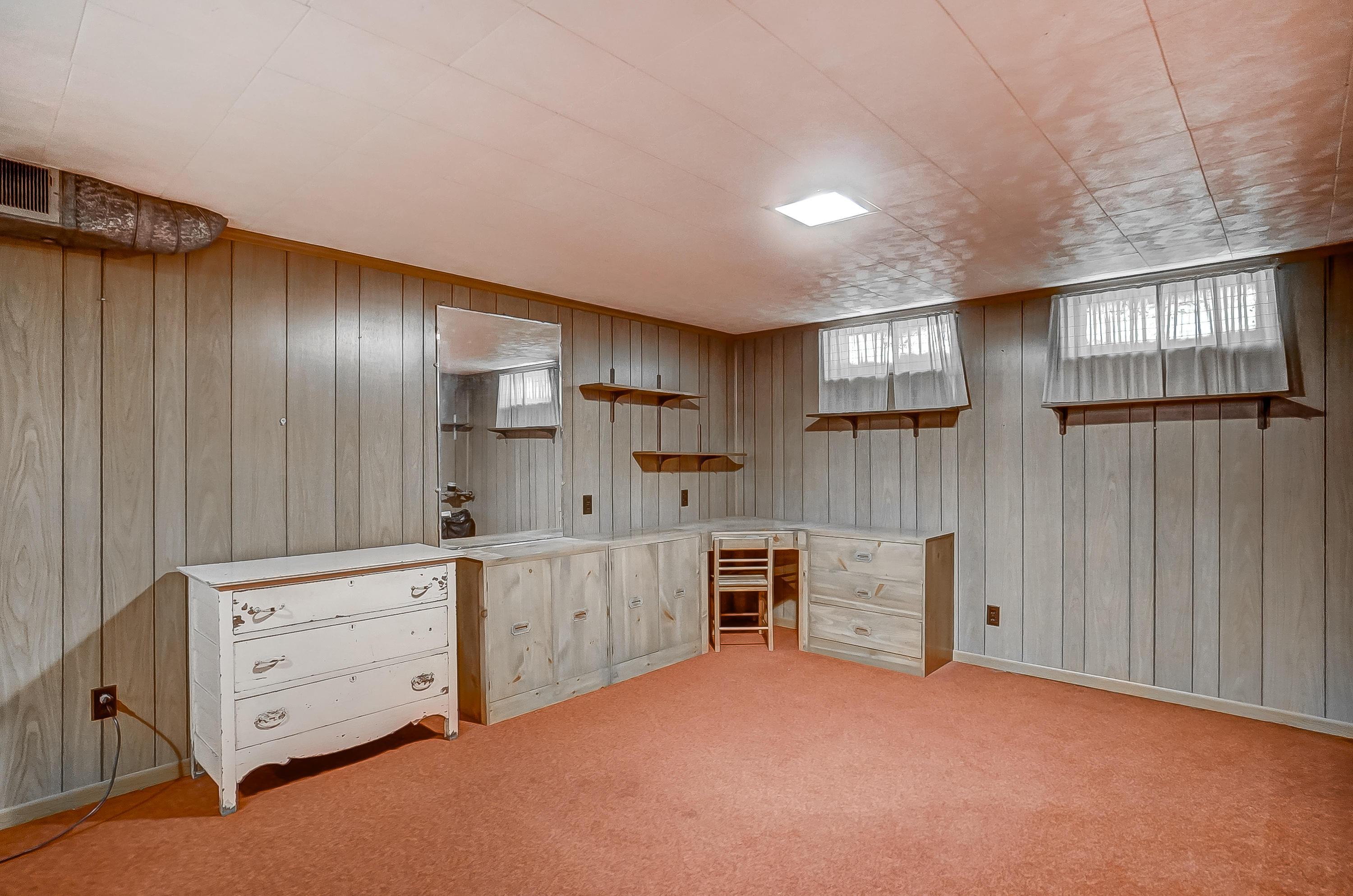 1185 Smith Road Columbus, OH 43207 - Photo 21 of 31