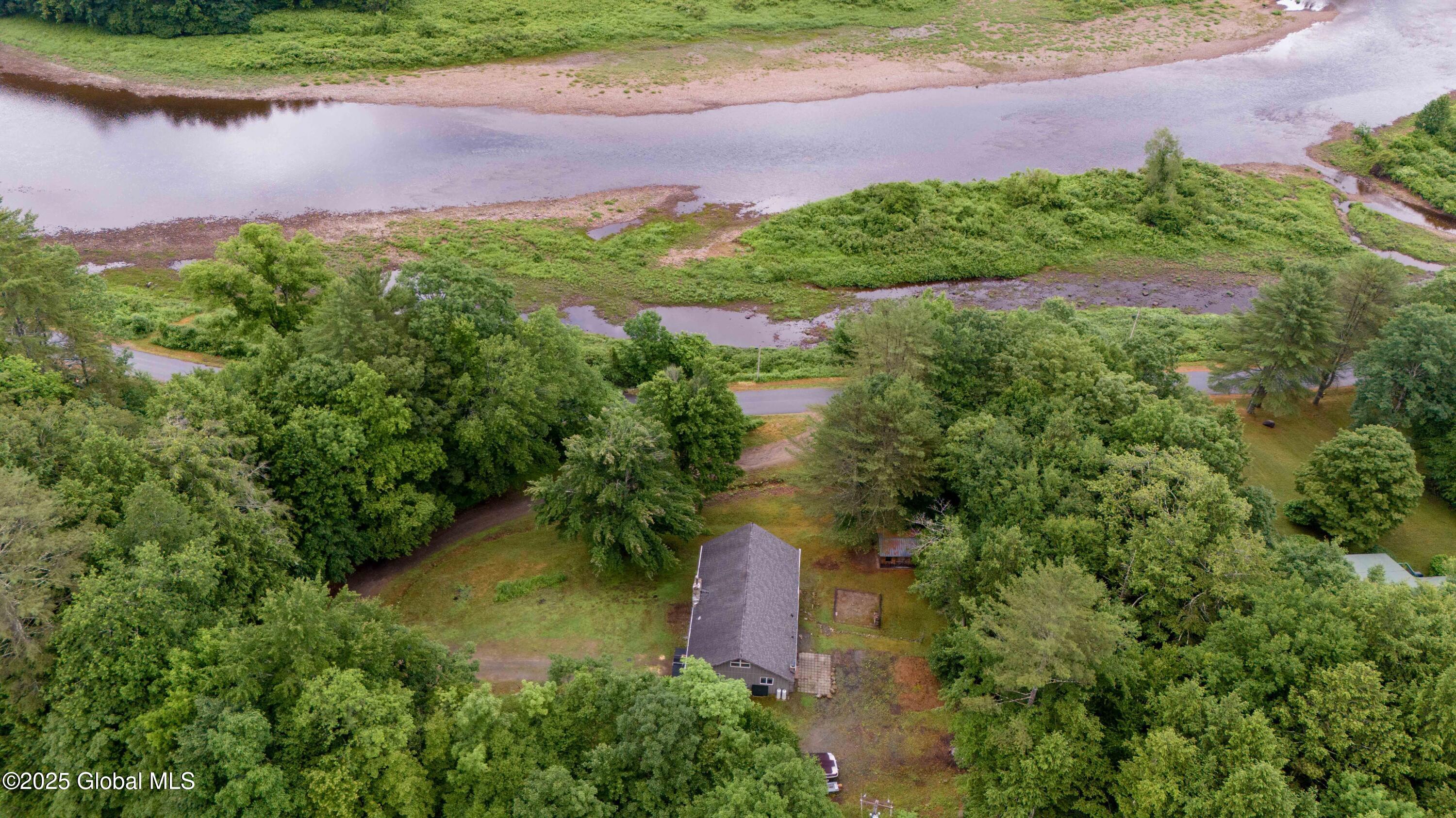 279 River Road Benson, NY 12134 - Photo 4 of 68 279 River Rd-73