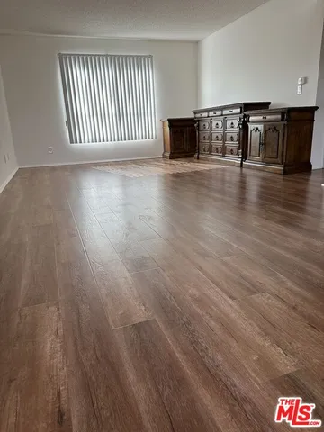 $2,600 | 710 Crenshaw Boulevard, Unit 201, Los Angeles, CA 90005