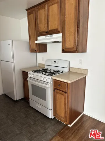 $2,600 | 710 Crenshaw Boulevard, Unit 201, Los Angeles, CA 90005