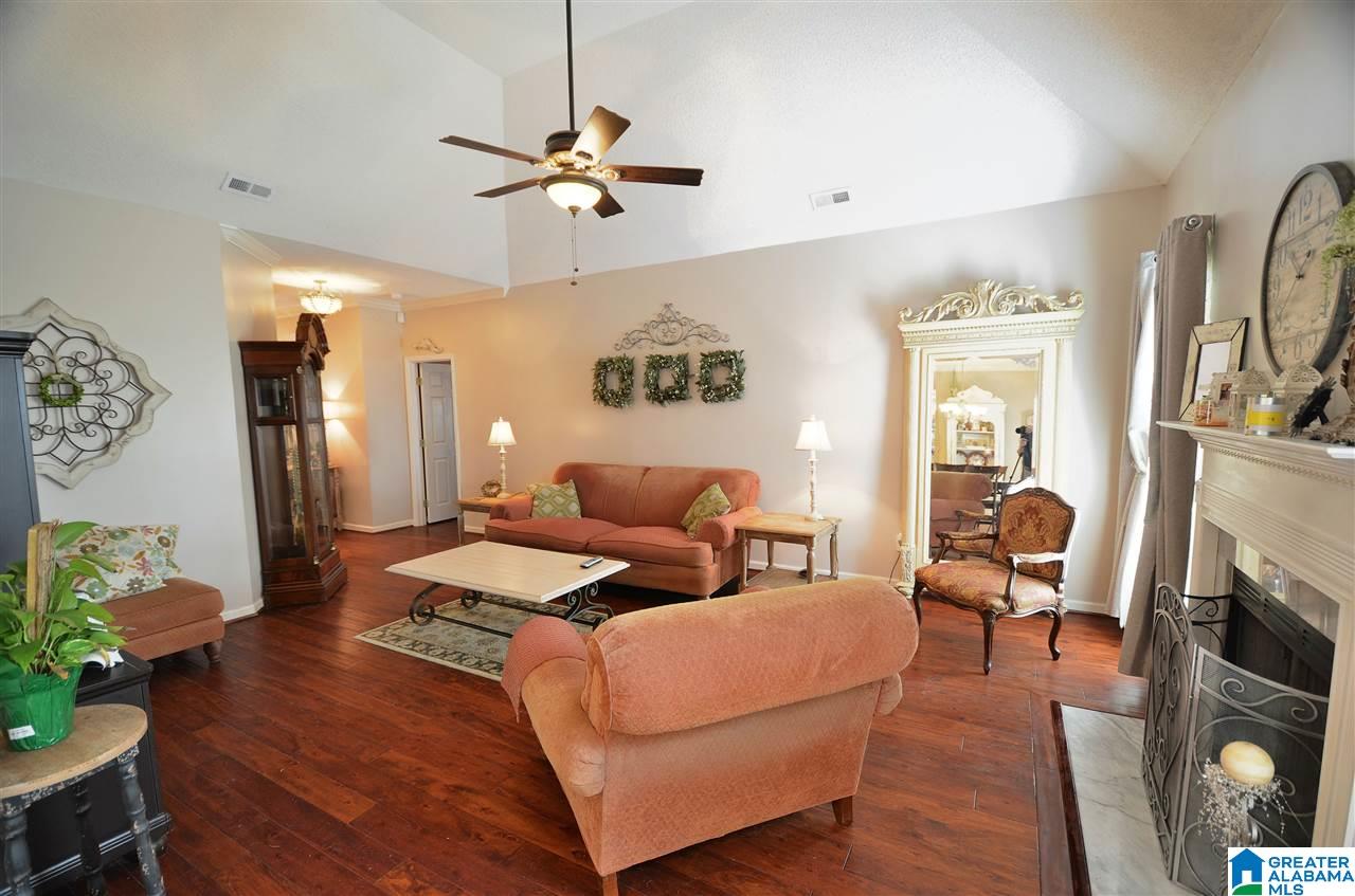 104 Hannah Circle Calera, AL 35040 - Photo 5 of 29
