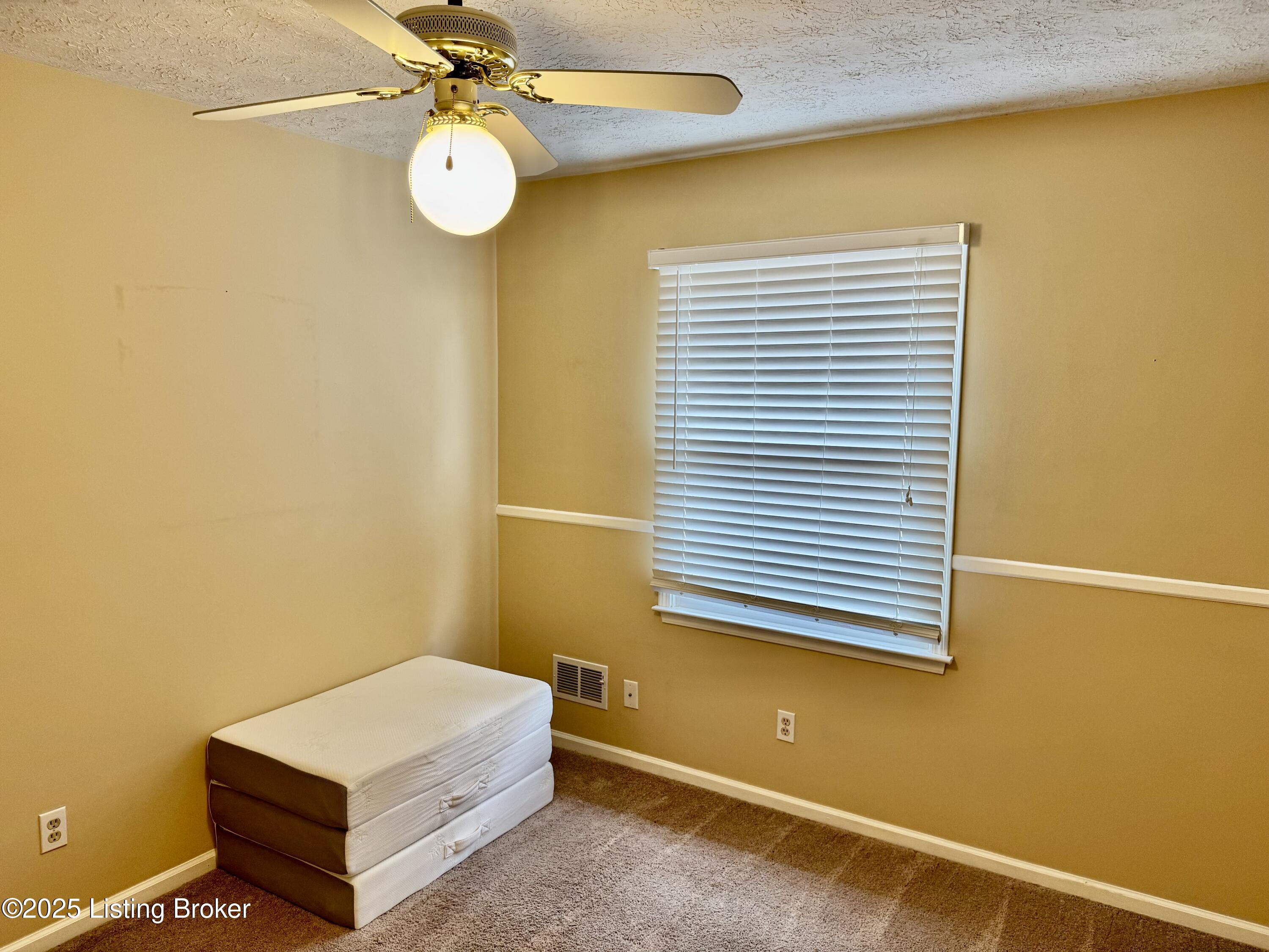 10805 St Rene Road Louisville, KY 40299 - Photo 32 of 47 IMG_7421