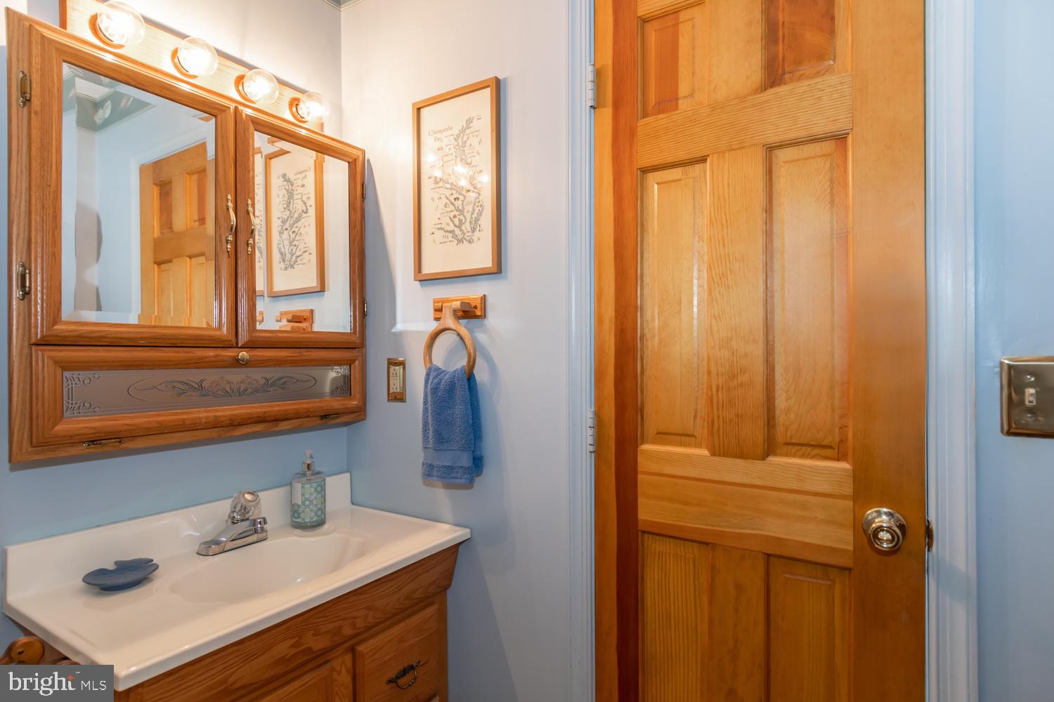 1701 Midway Road Chester, MD 21619 - Photo 22 of 37 Bathroom