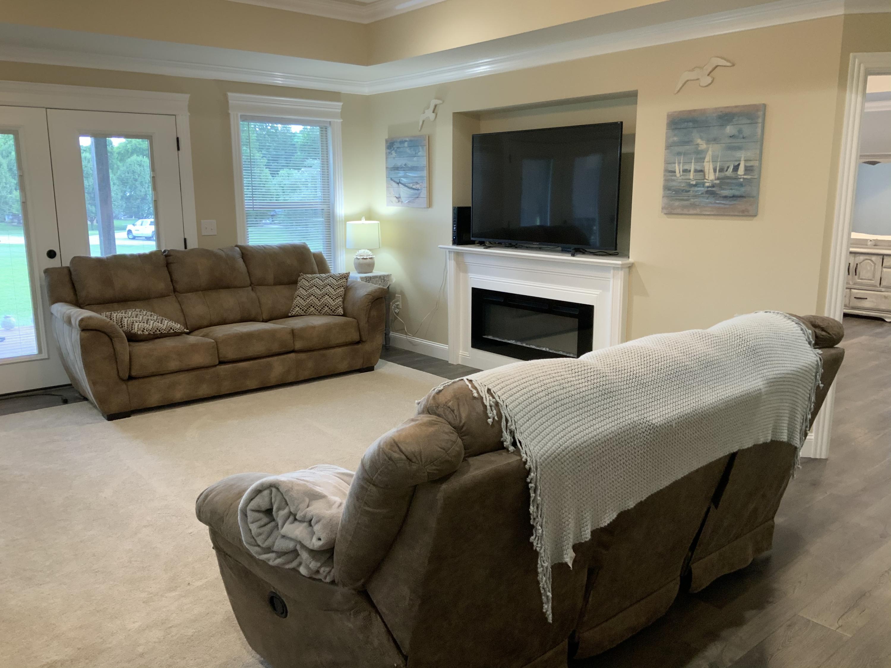 2173 Campground Road Somerset, KY 42503 - Photo 8 of 27 D21E6551-FB45-4B00-BDDD-38562BE4D410<|><