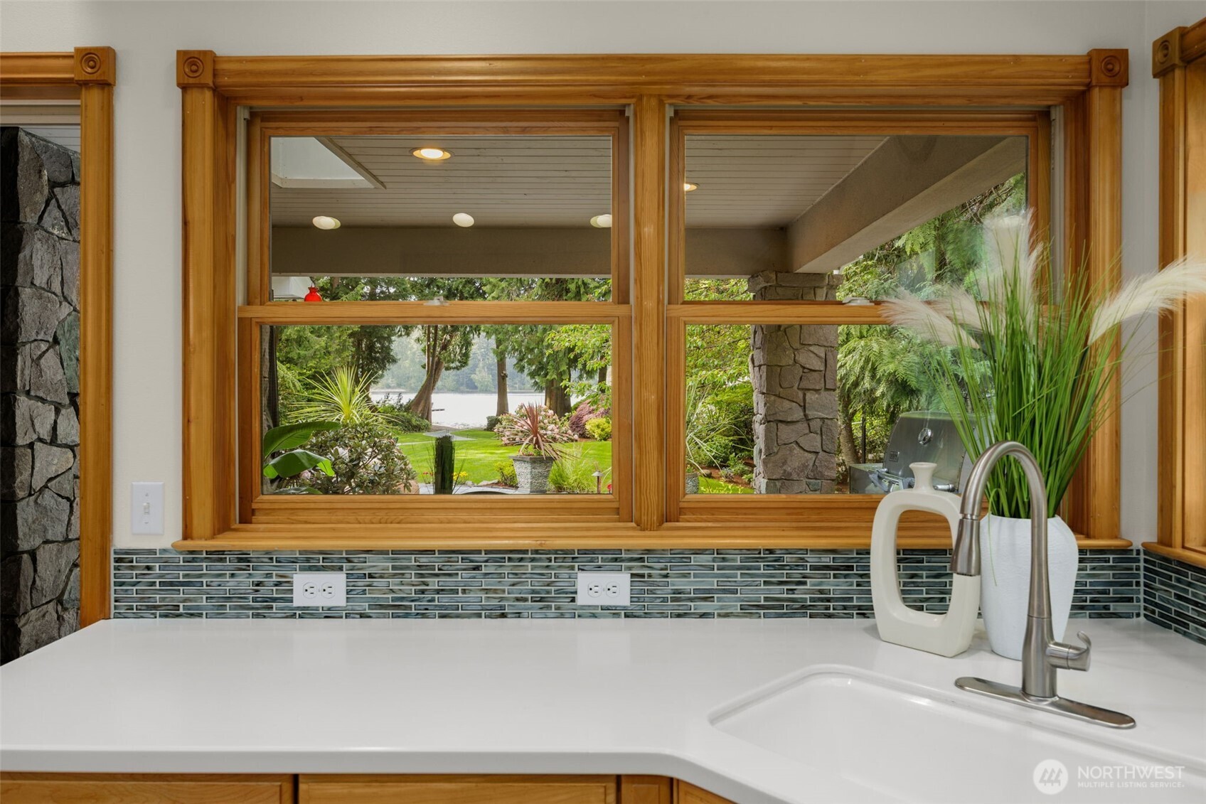 3718 South 334th Street Federal Way, WA 98001 - Photo 13 of 40