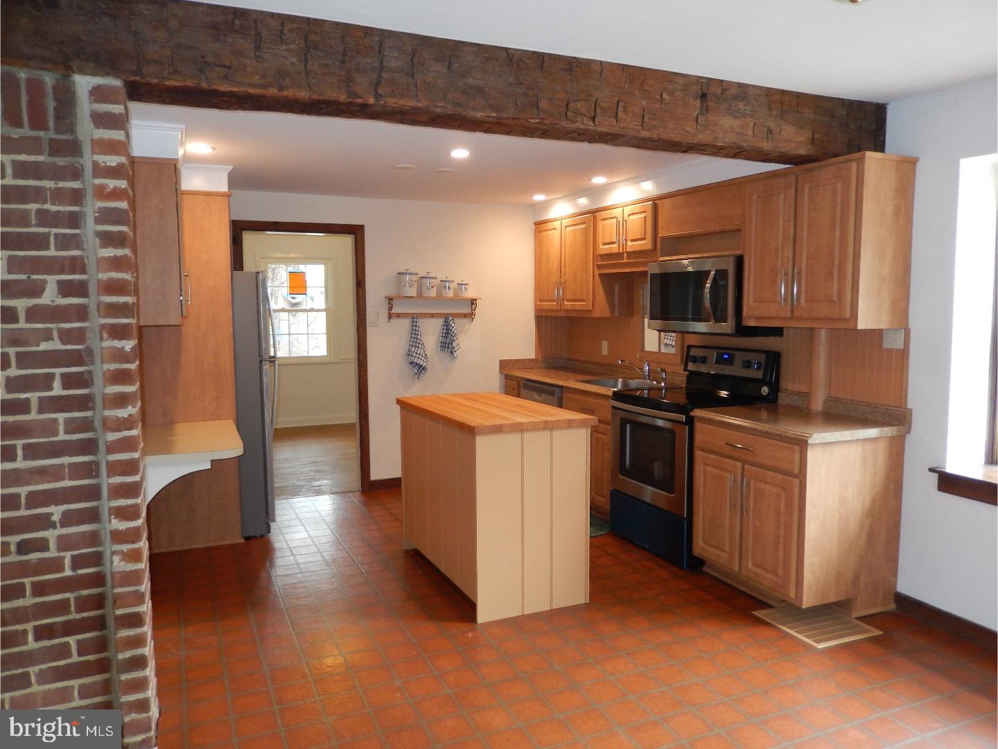 104 Valley View Road Media, PA 19063 - Photo 9 of 20