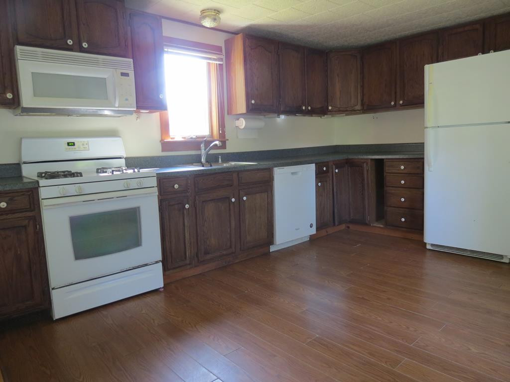 38 John Fountain Road Jay, NY 12941 - Photo 5 of 25 Gallery Image 5