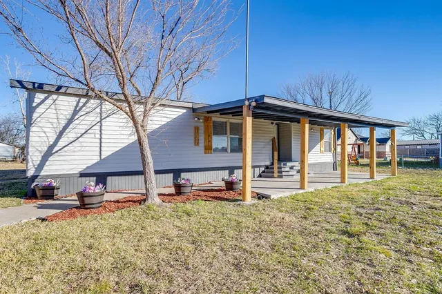 $260,000 | 1320 Pete Drive, Aledo, TX 76008