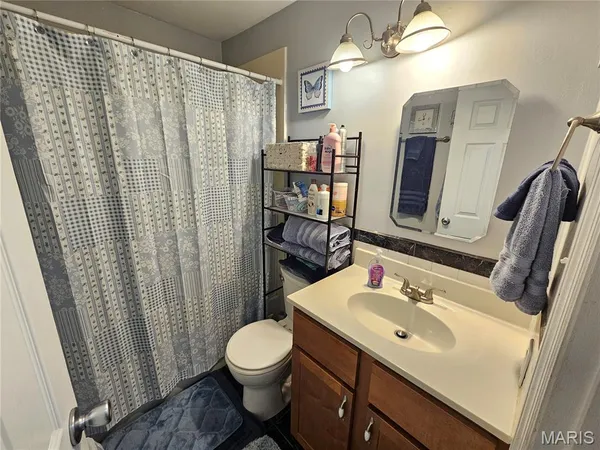 $124,000 | 5271 Cedarstone Court, Unit C, St. Louis, MO 63129