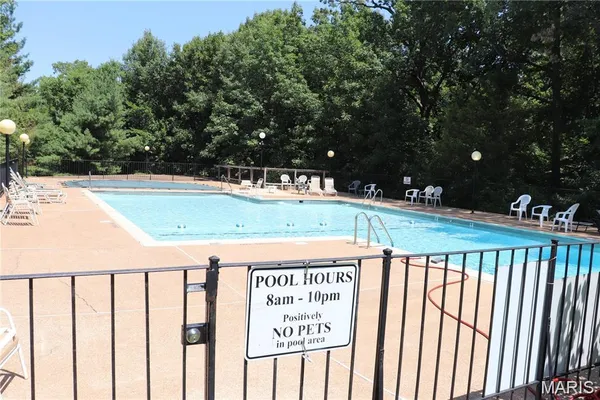 $124,000 | 5271 Cedarstone Court, Unit C, St. Louis, MO 63129