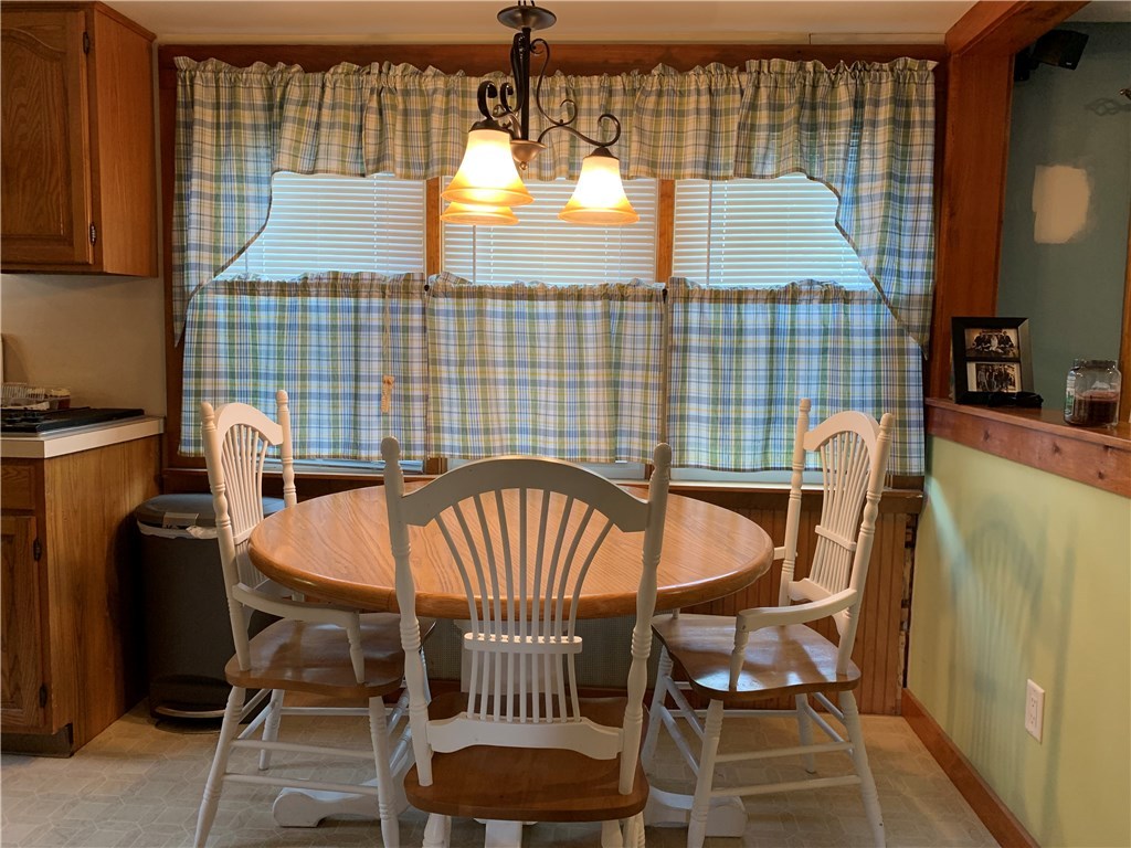 224 Nausauket Road Warwick, RI 02886 - Photo 10 of 18