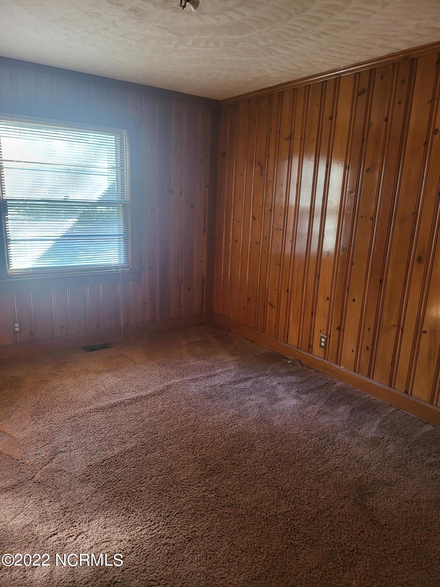 2717 Winstead Road Rocky Mount, NC 27804 - Photo 11 of 15 20221112_140227