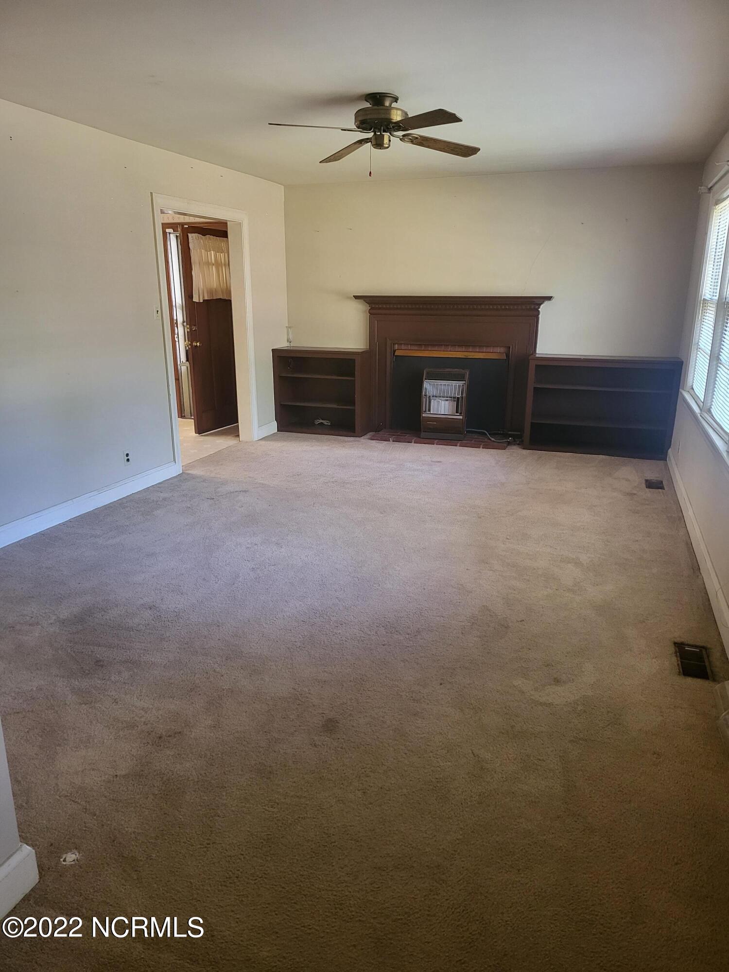 2717 Winstead Road Rocky Mount, NC 27804 - Photo 7 of 15 20221112_140127