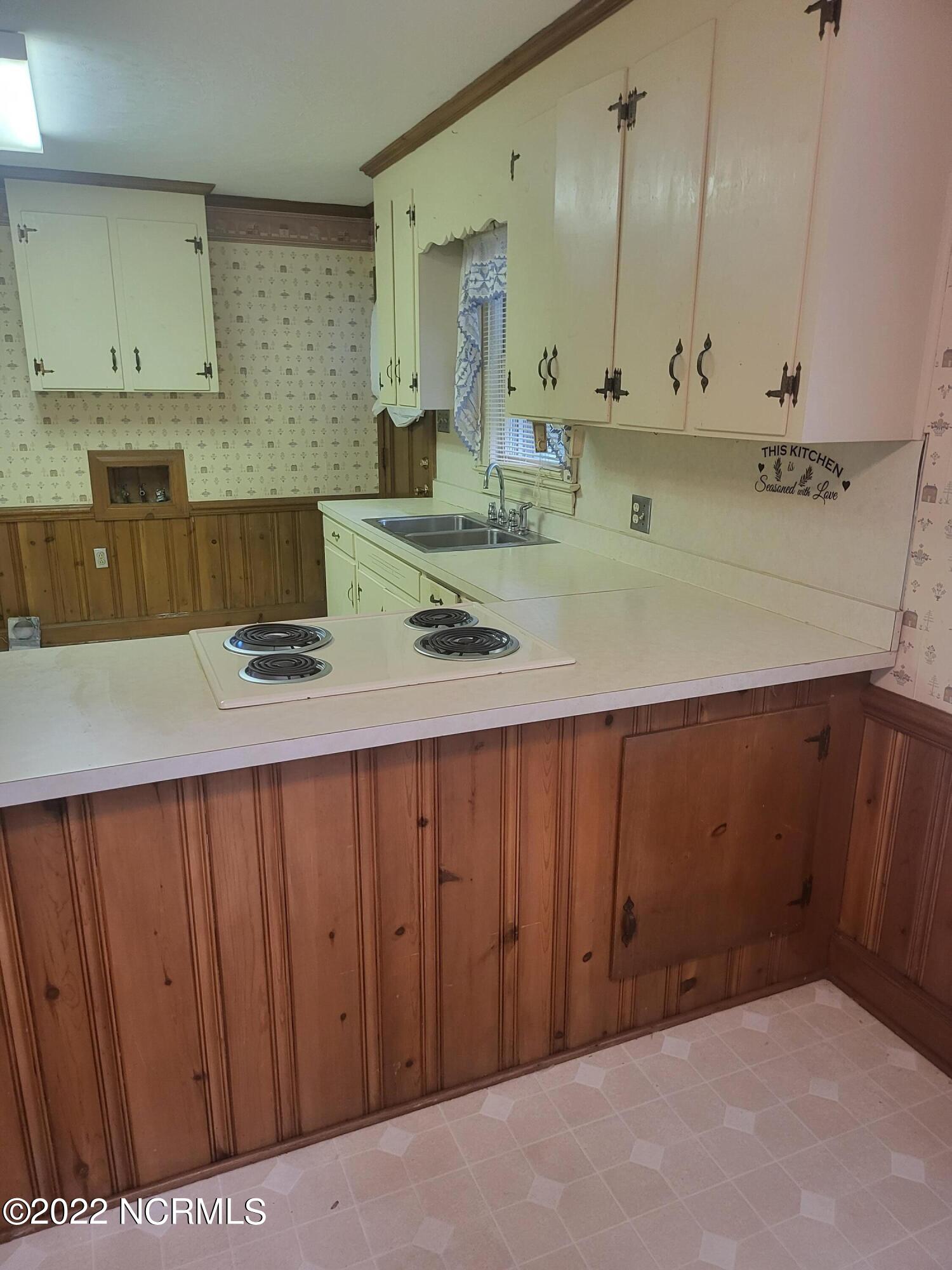 2717 Winstead Road Rocky Mount, NC 27804 - Photo 9 of 15 20221112_140514