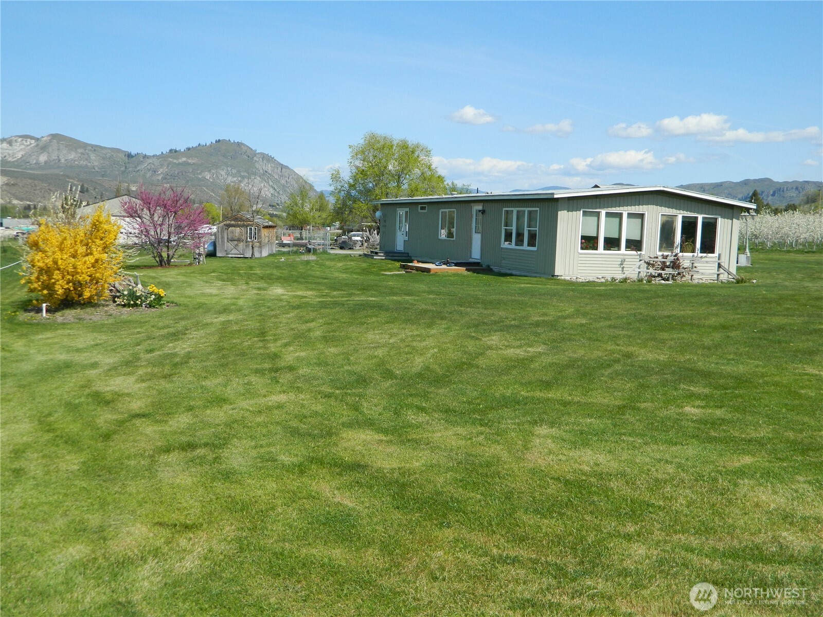 116 Clarkston Mill Road Tonasket, WA 98855 - Photo 3 of 19 Gallery Image 3