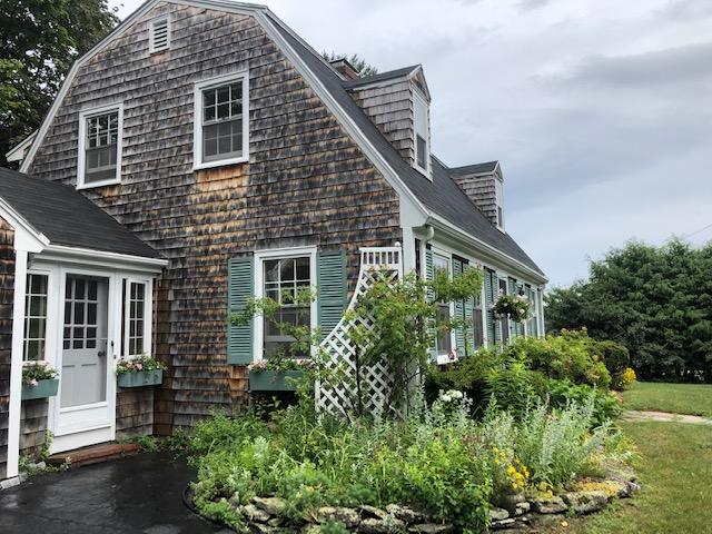 2 Sea Cove Road Cumberland Foreside, ME 04110 - Photo 5 of 53 side entrance