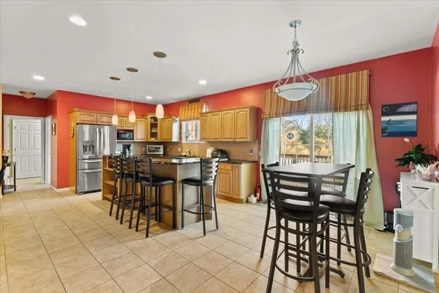 $800,000 | 8 Johnson Drive, Norton, MA 02766