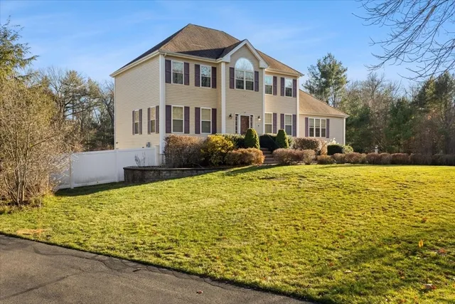 $800,000 | 8 Johnson Drive, Norton, MA 02766