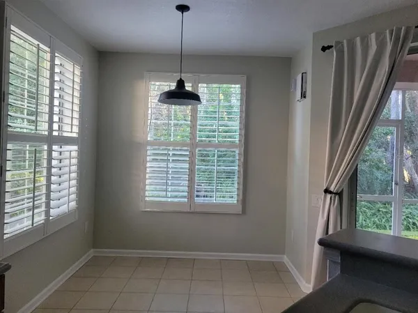 $3,095 | 820 Lantern Way, Unit 101, Clearwater, FL 33765