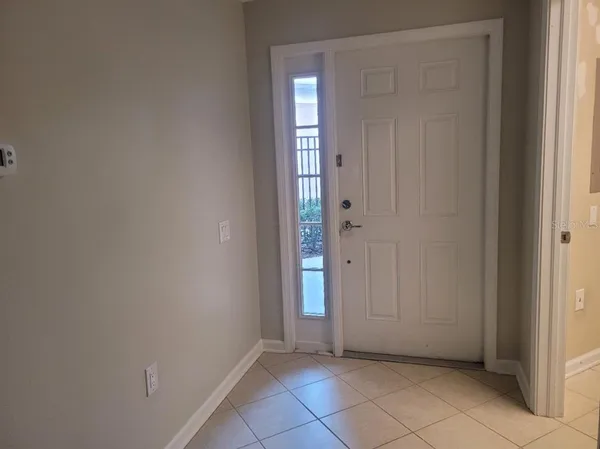 $3,095 | 820 Lantern Way, Unit 101, Clearwater, FL 33765