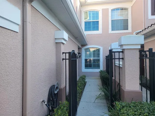 $3,095 | 820 Lantern Way, Unit 101, Clearwater, FL 33765
