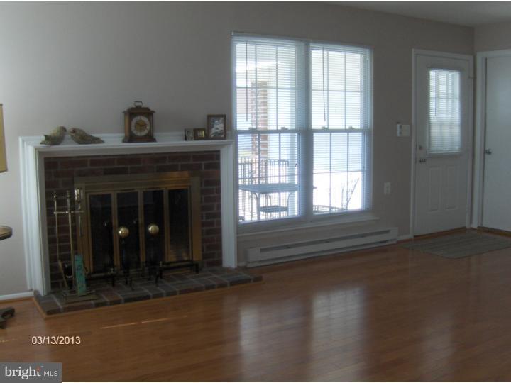 30 Stratford Road Southampton, NJ 08088 - Photo 4 of 22 Fireplace