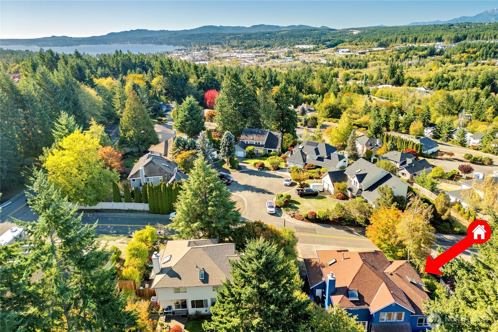 12281 Ridgepoint Circle Northwest Silverdale, WA 98383 - Photo 34 of 37 an aerial view of residential house with outdoor space and swimming pool